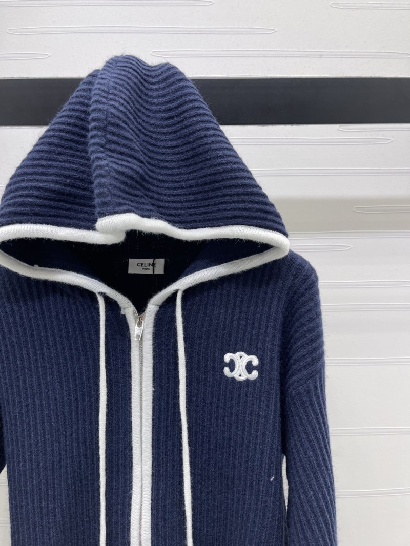 Ce1i*e outwears